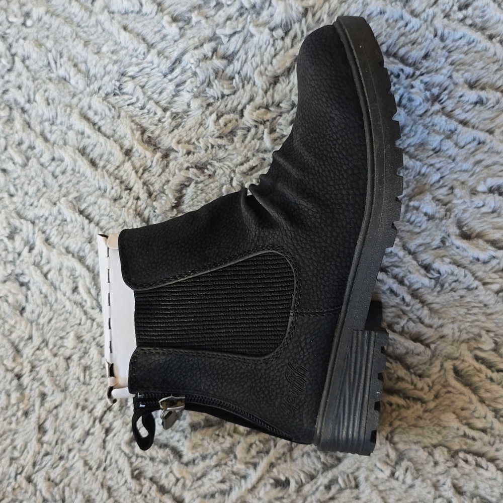Blowfish Malibu Kids Girls Redsen-k Chelsea Boot, Black Saddlerock size 13 NWT
